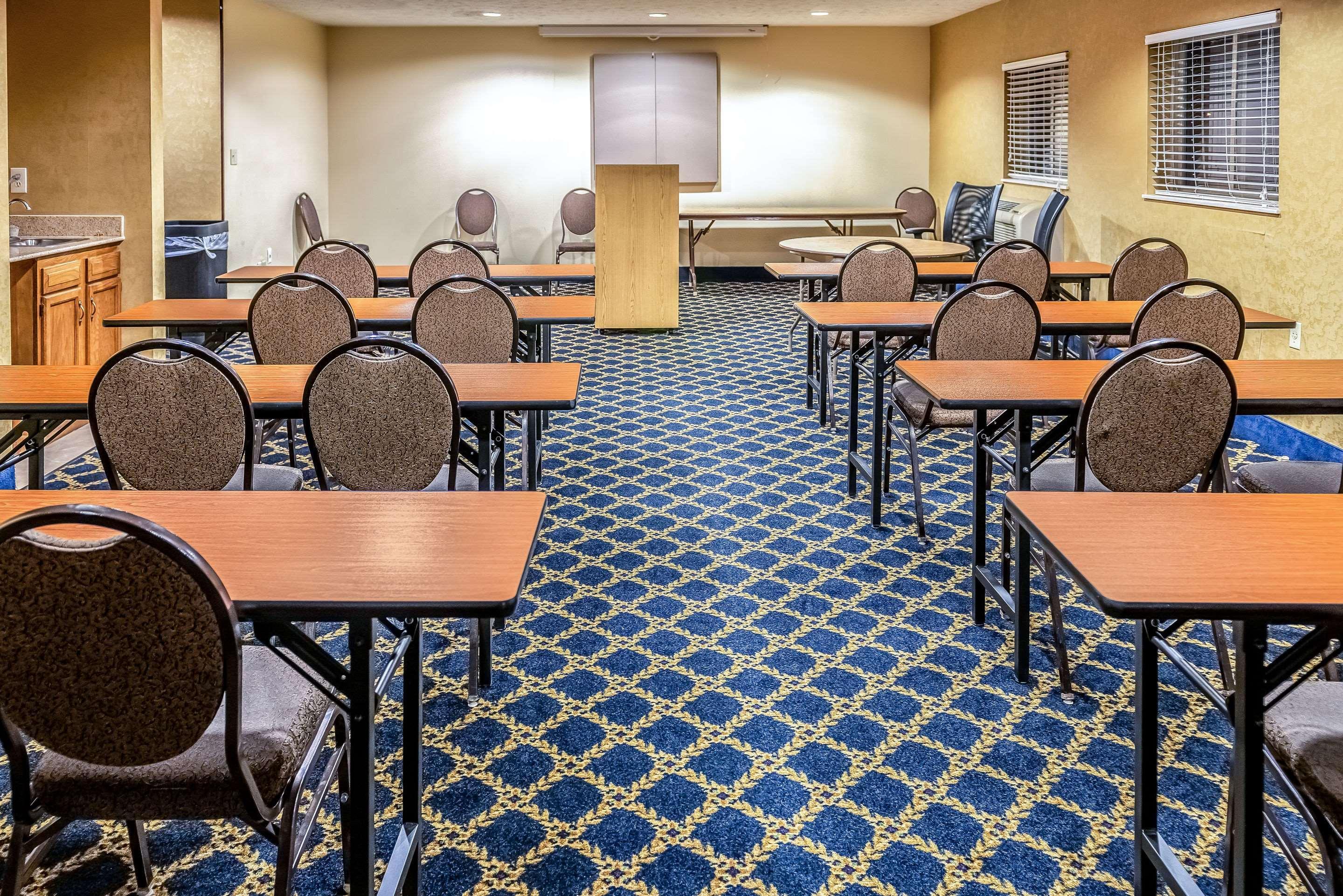 Quality Inn & Suites Seville Kültér fotó
