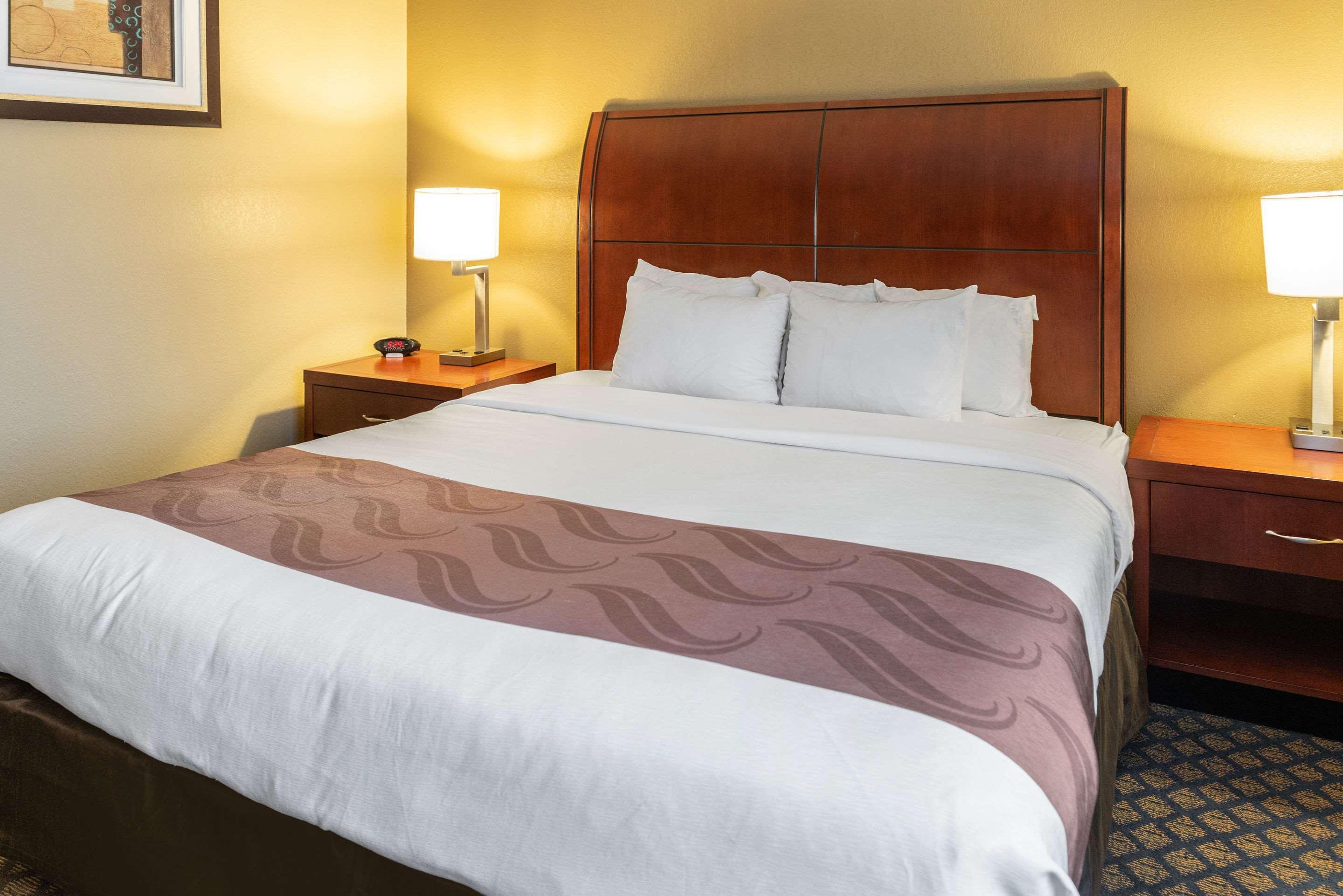 Quality Inn & Suites Seville Kültér fotó
