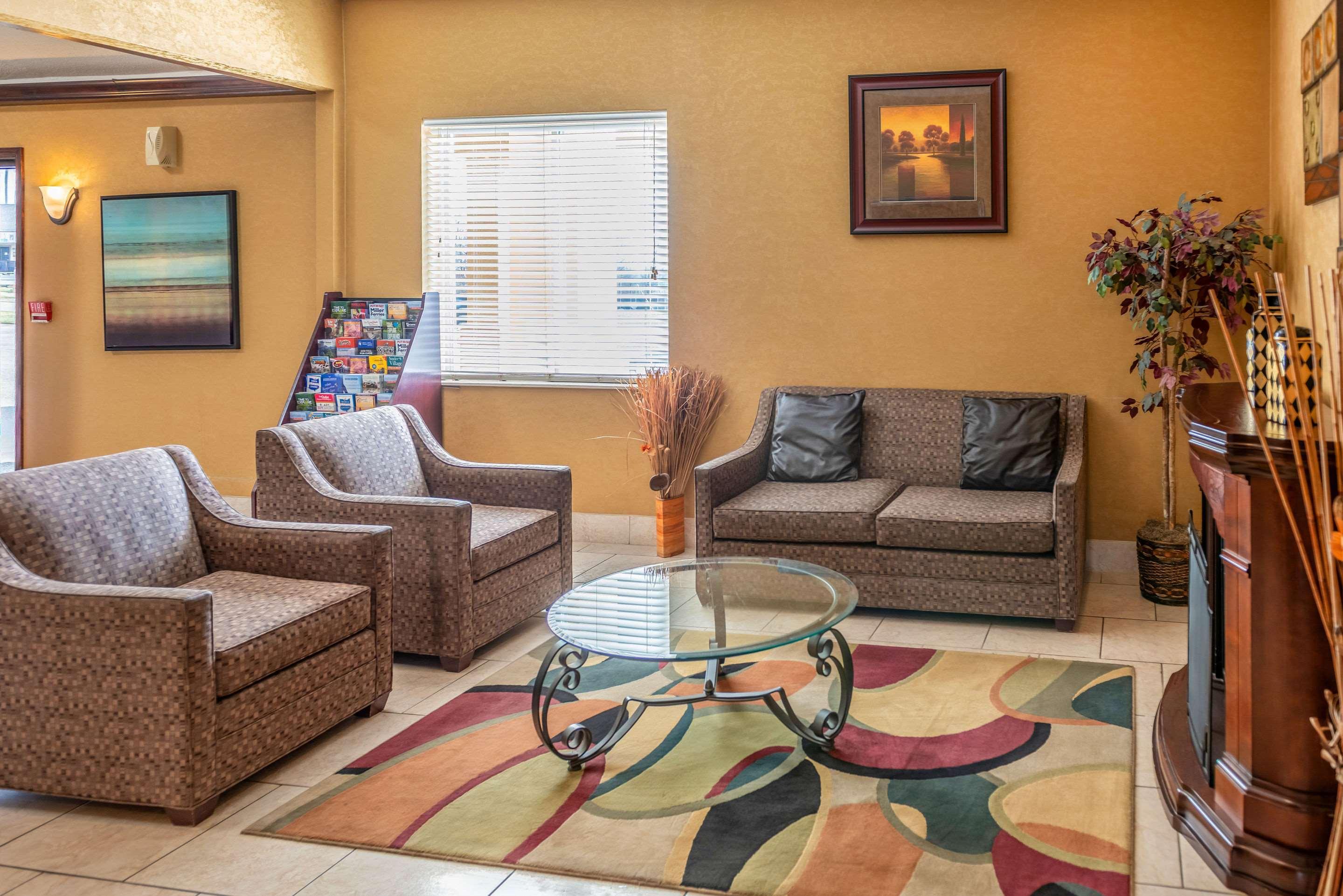 Quality Inn & Suites Seville Kültér fotó
